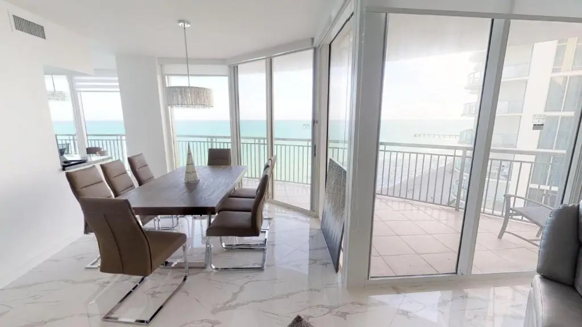 Oceanview Apartments in Sunny Isles