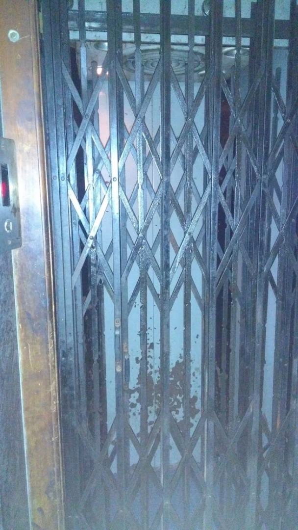 Iroomz Hotel Nandini Lodge