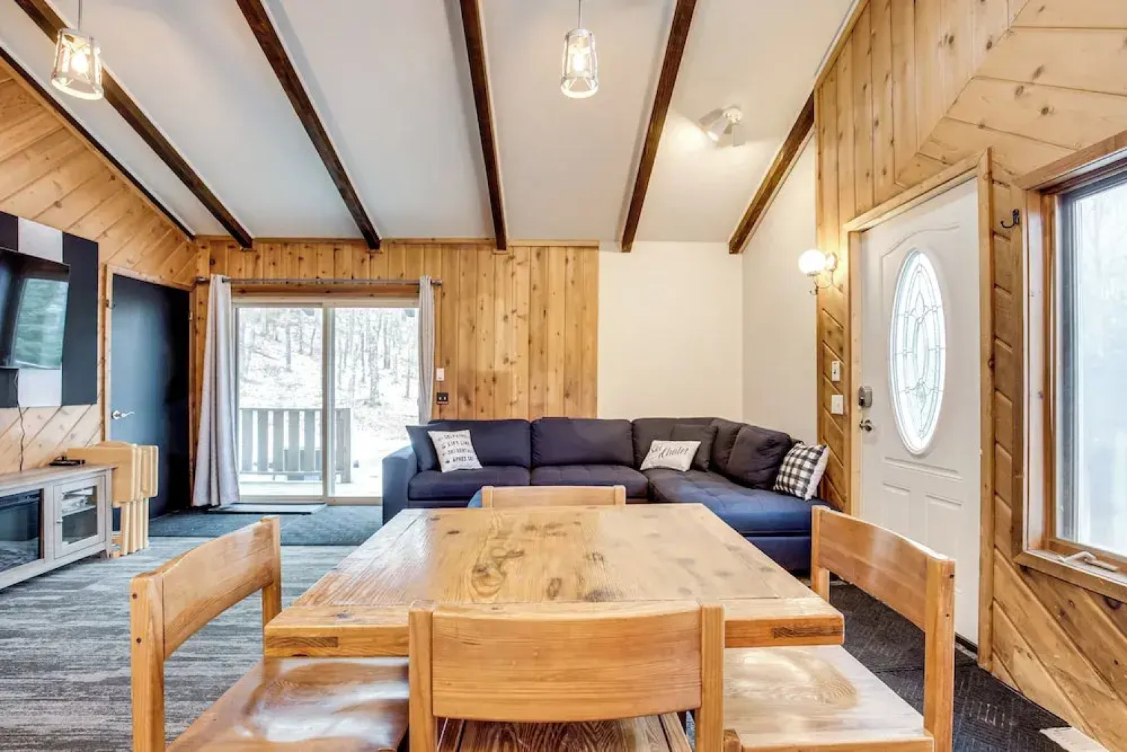 Iron River Retreat w/ Sauna: Walk to Ski Brule!