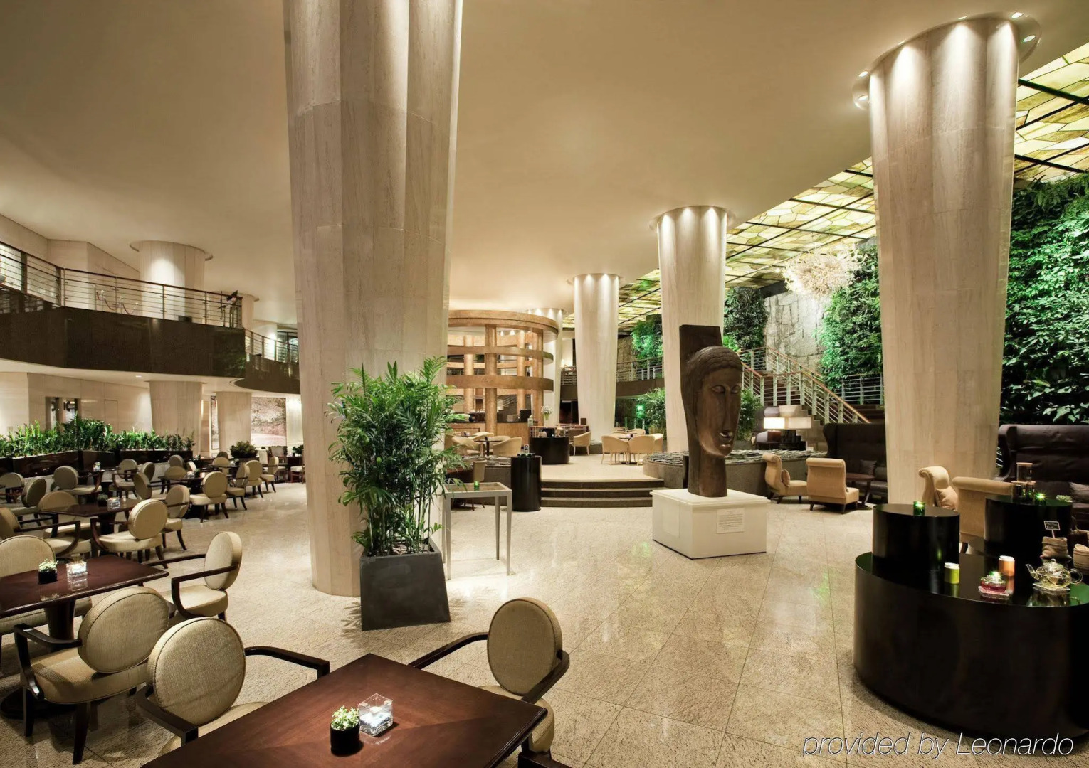 Sheraton Grande Walkerhill