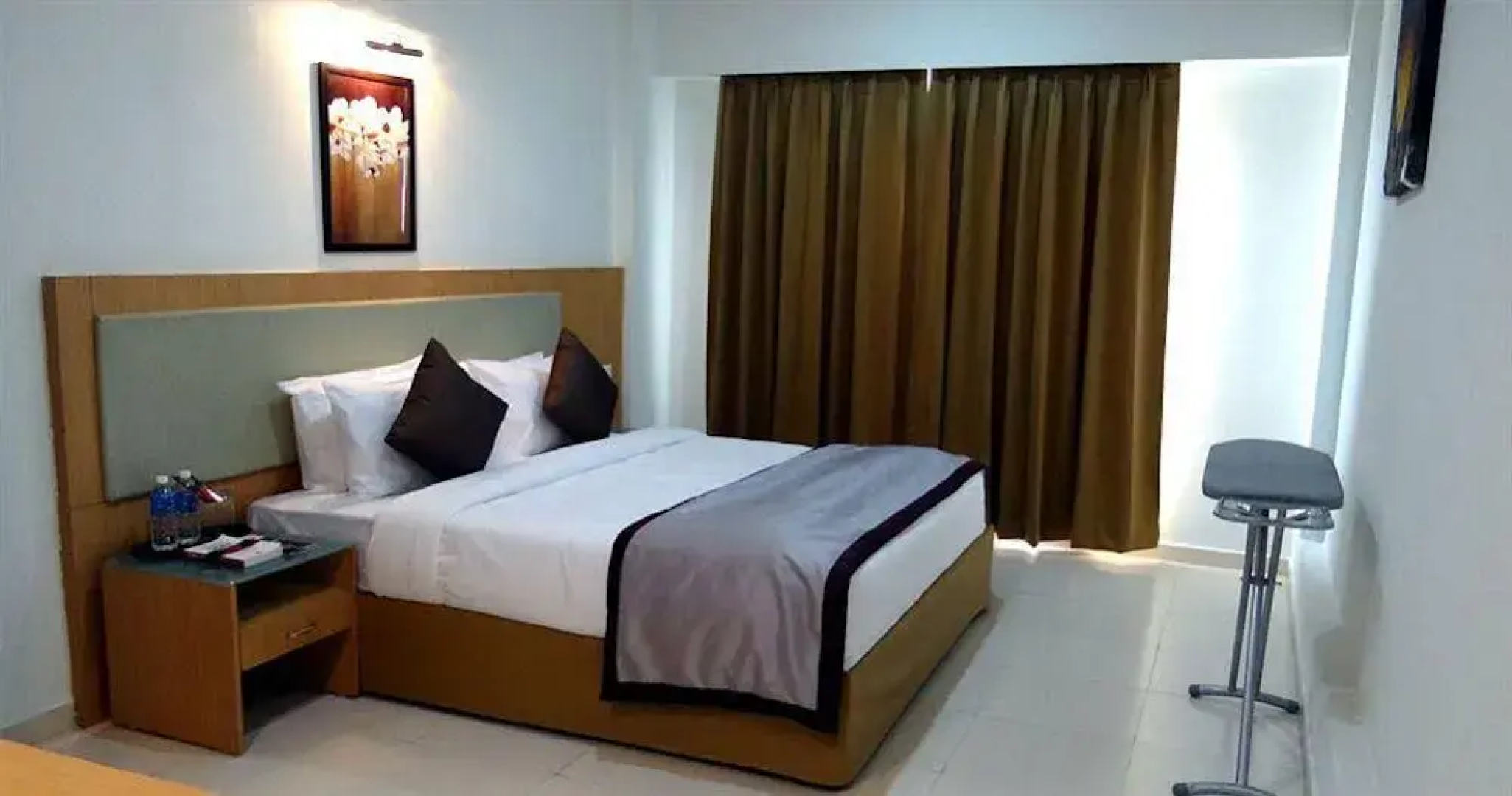 Zip by Spree Spine Hotel