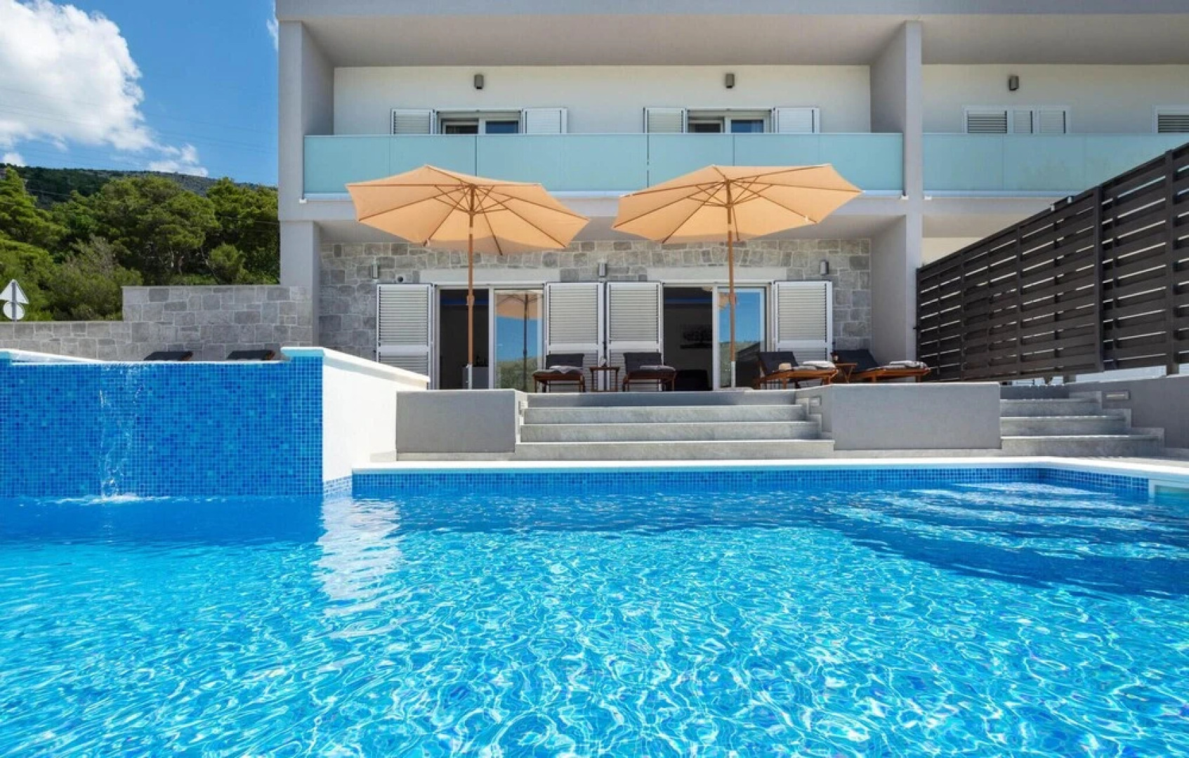 Amazing Home in Srinjine With Outdoor Swimming Pool, Wifi and 4 Bedrooms