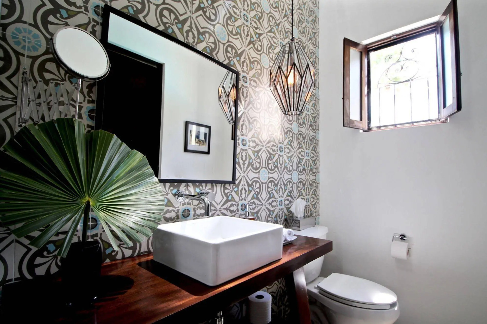 The Diplomat Boutique Hotel