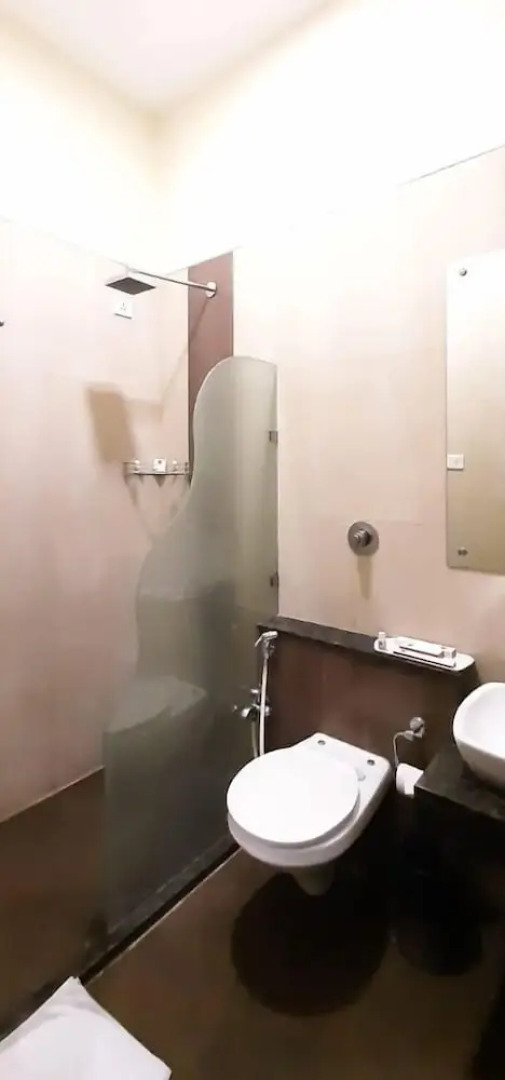 Vijaya Tej Clarks Inn