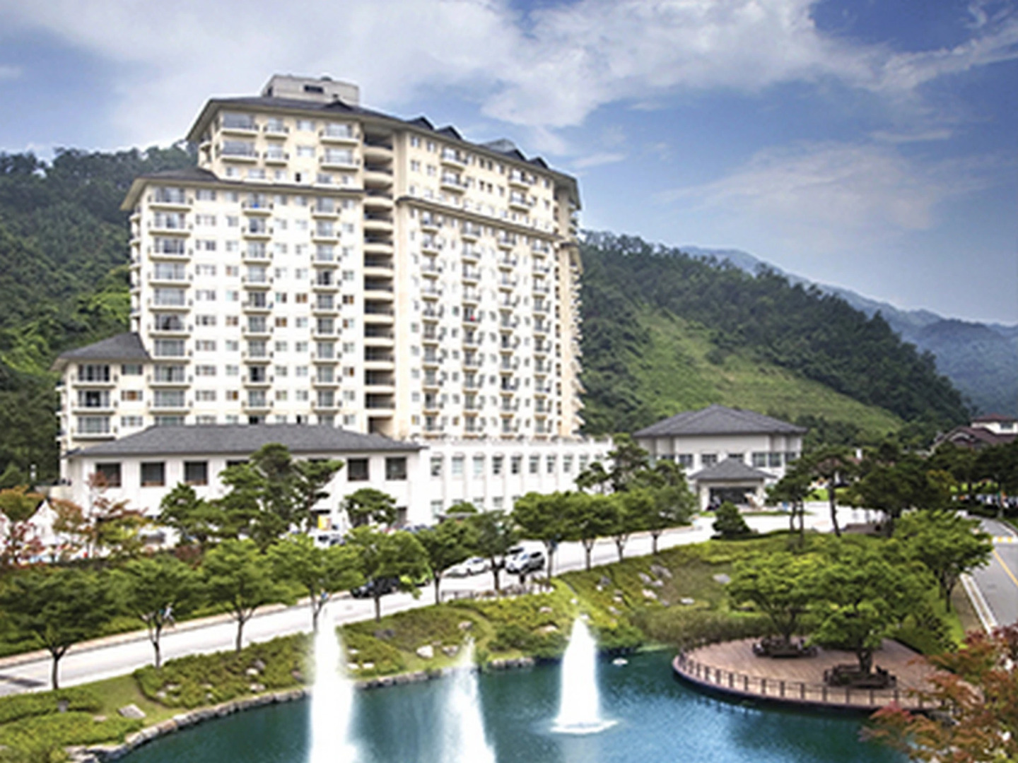 Elysian Gangchon Resort