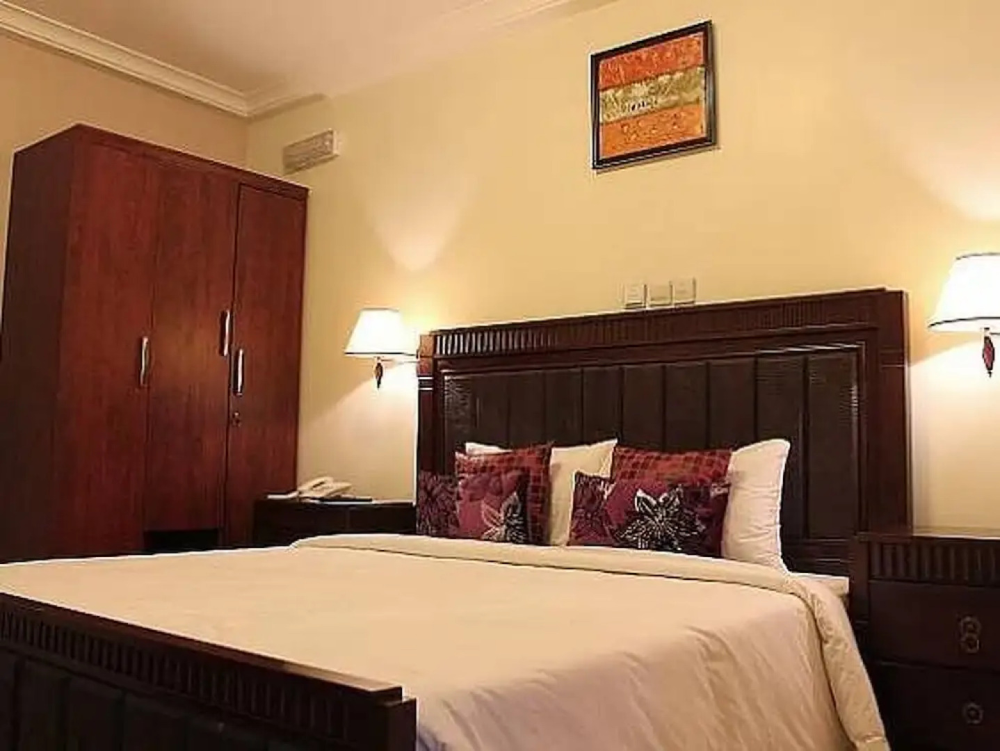 Adsuit Hotel Calabar