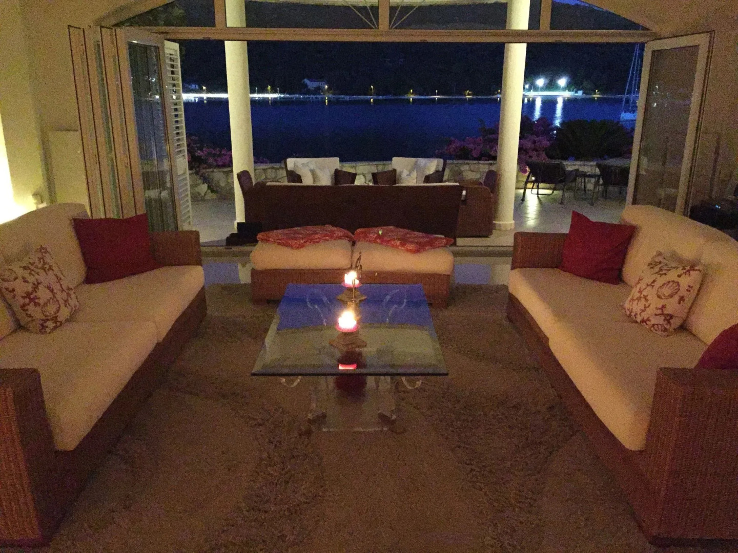 Villa Almadria Luxury Bed & Breakfast