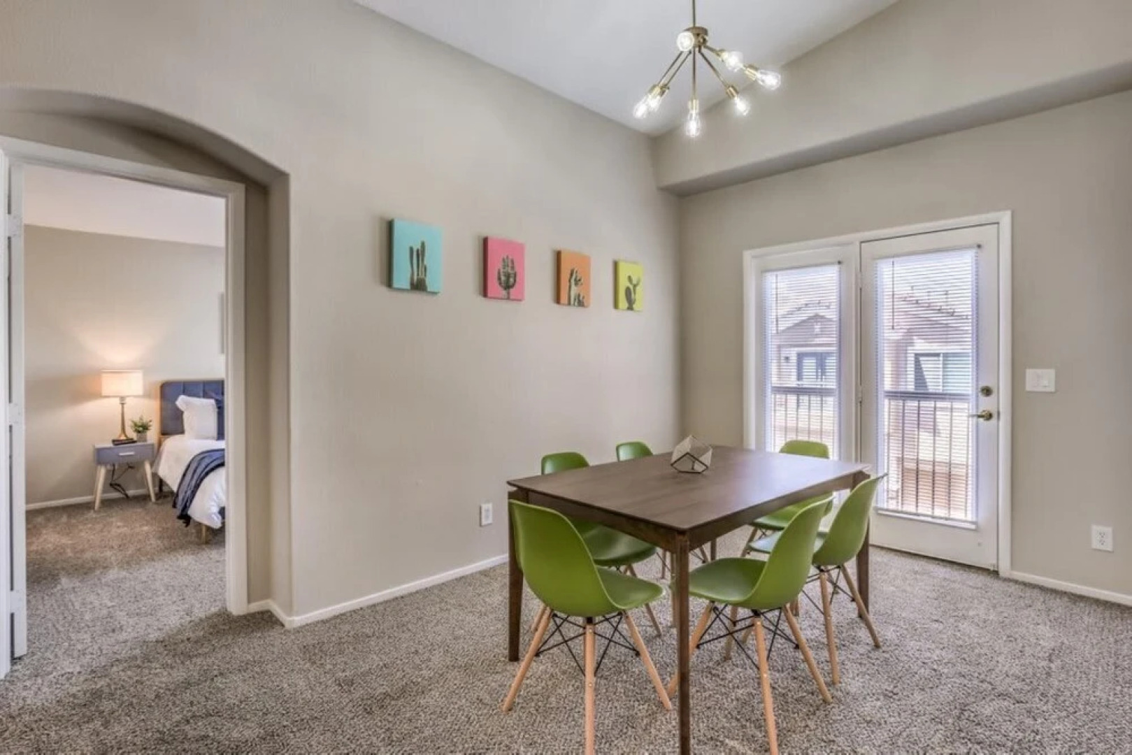 Extended Corporate Beautiful 2 Bedroom Condo With Community Pool Park