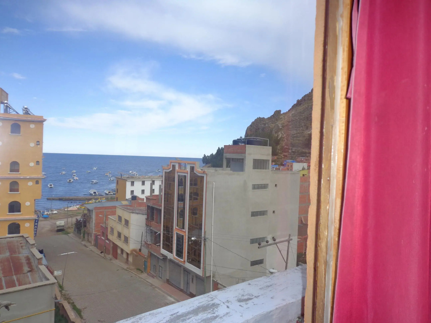 Hostal Real los Andes del Lago