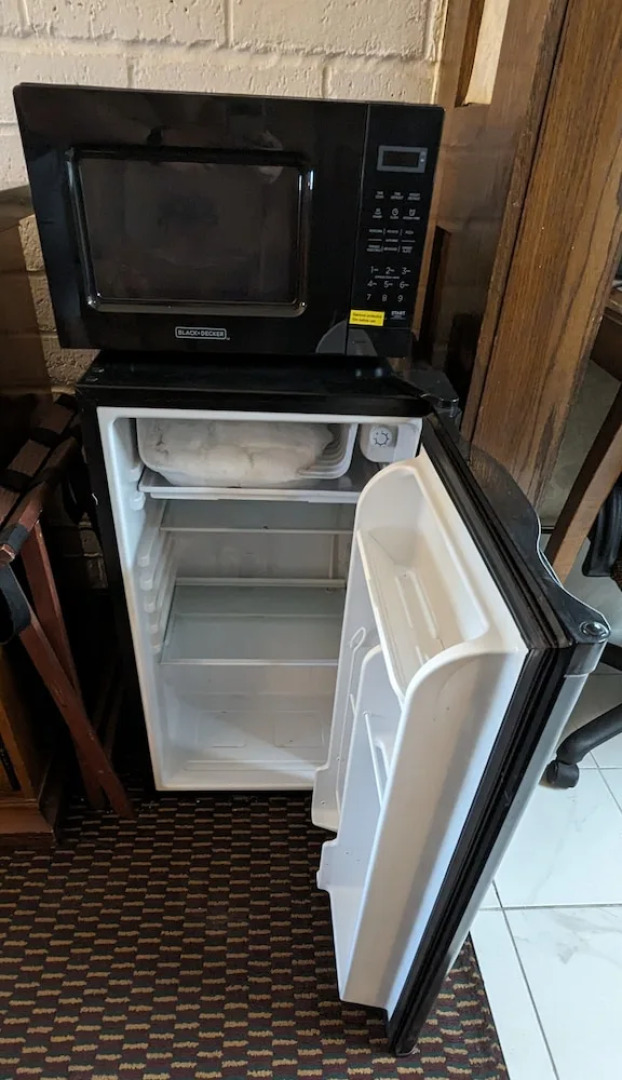 Edelweiss Inn And Suites