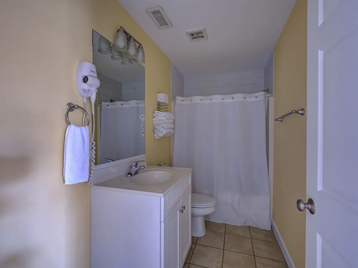 Tiffany's Motel & Condos