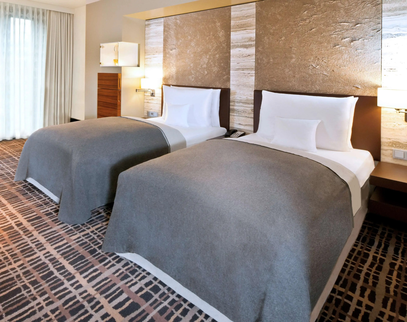 Dorint Hotel am Heumarkt Köln