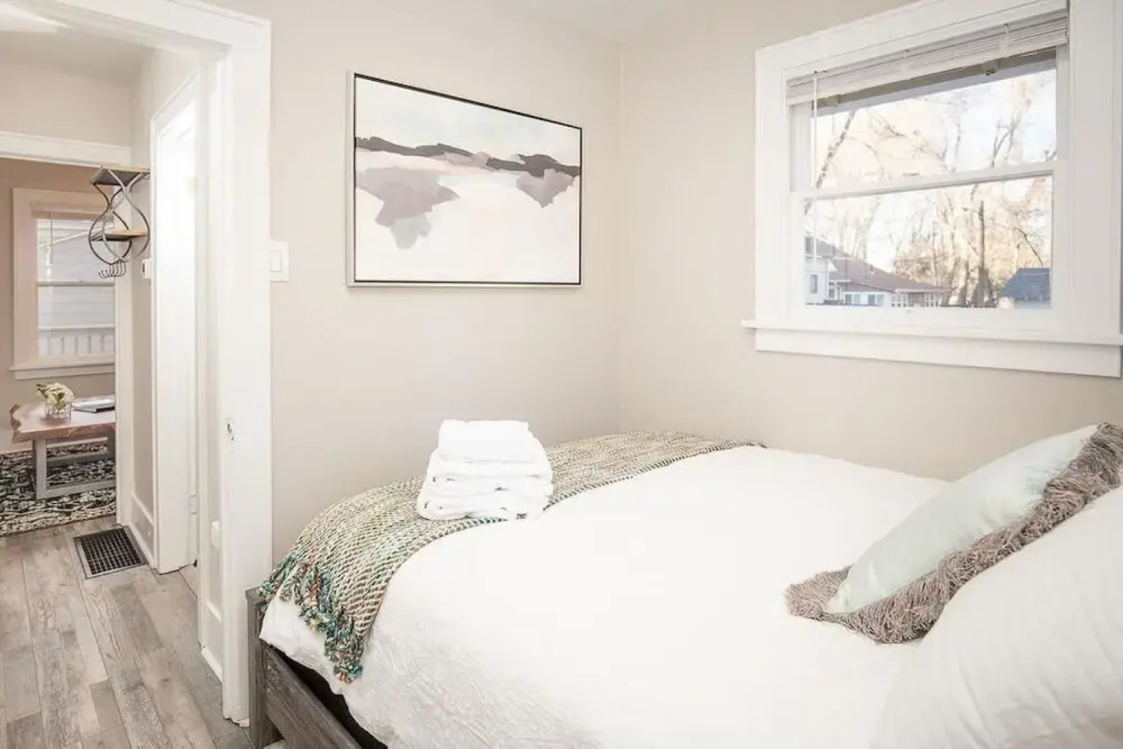 Cozy Carriage House | Walk to UNC | + Free Bikes