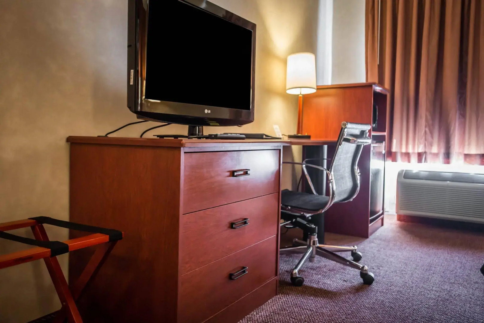 Sleep Inn & Suites Dunmore