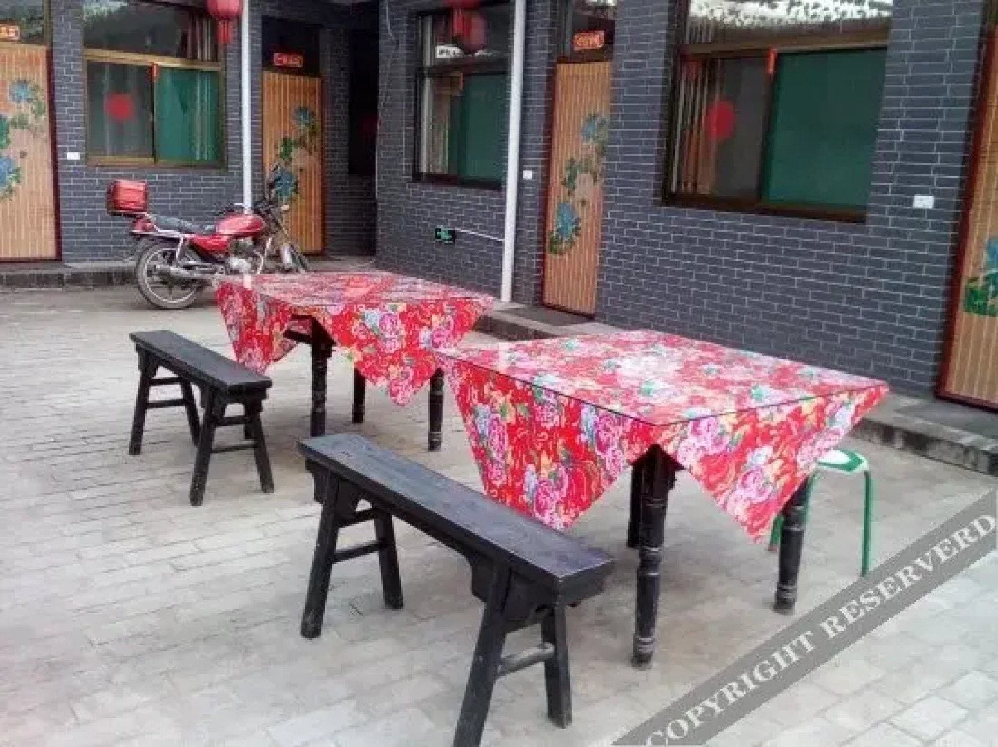 Pingyao Manbu Gucheng Inn