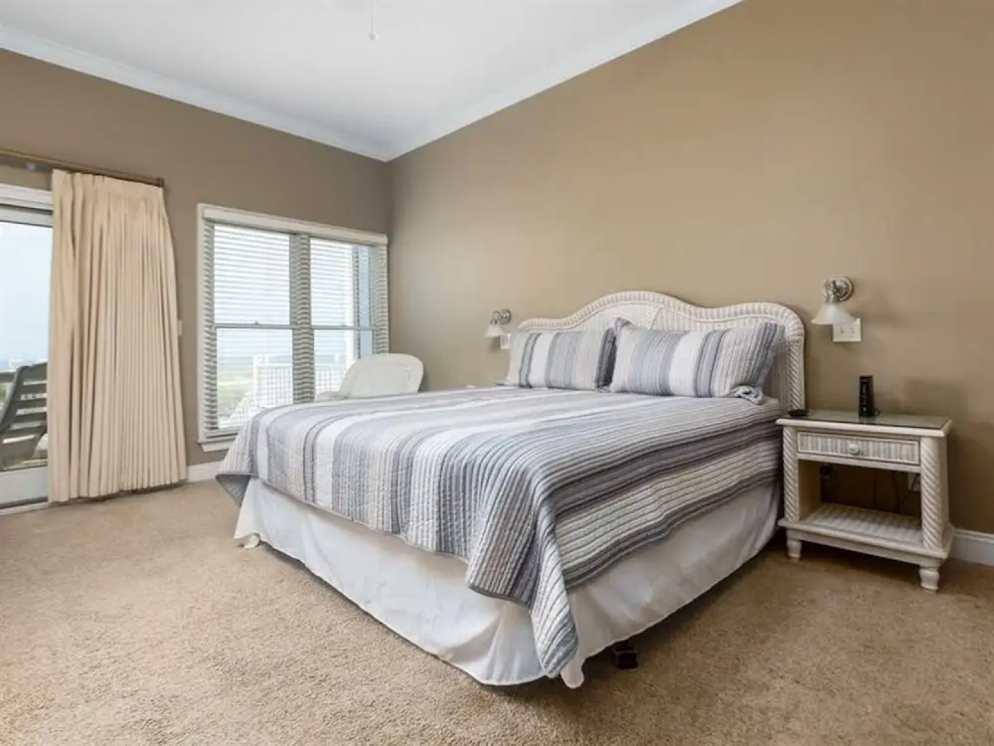 Beach Mouse East by Meyer Vacation Rentals