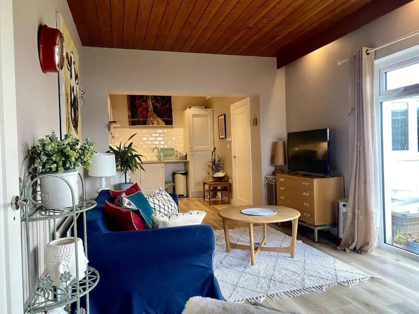 Ballygally Seaview and Garden 1 Bedroom Hideaway