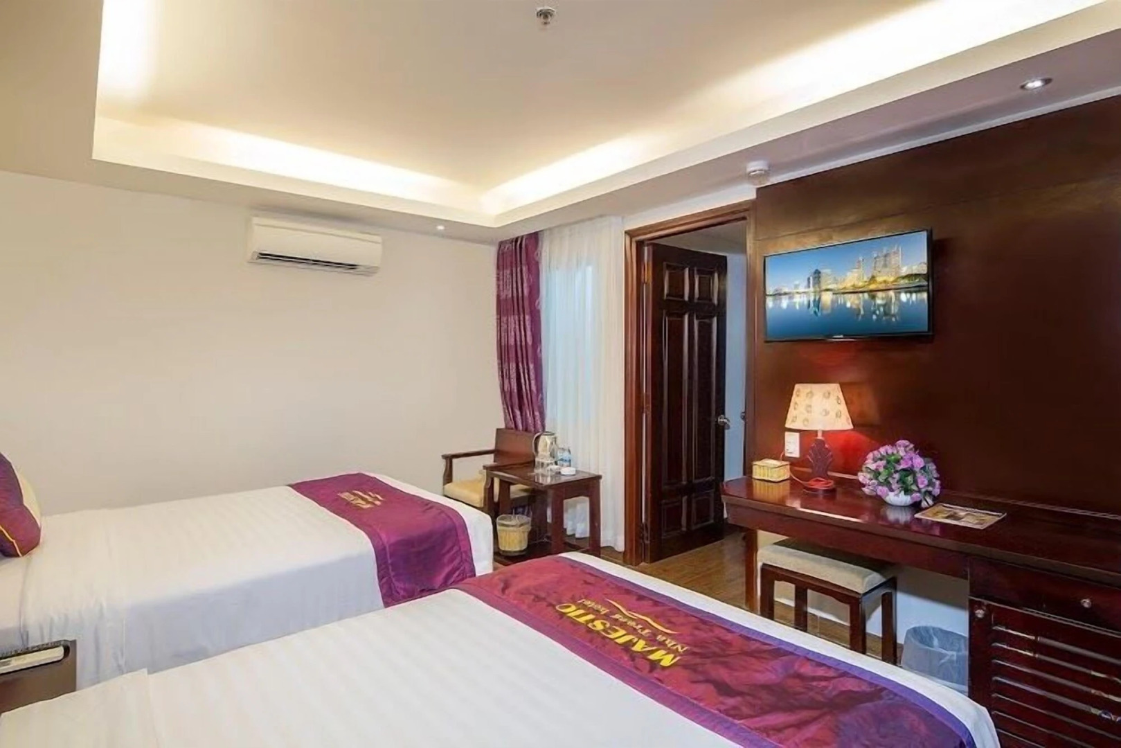 Majestic Nha Trang Hotel