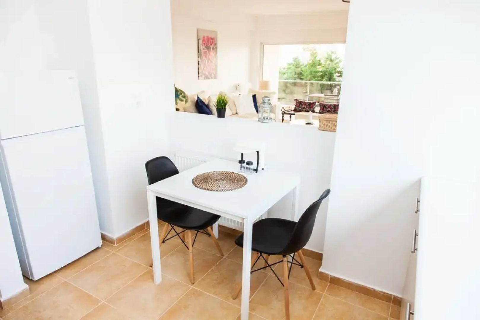 Cozy and Stylish APT 2BR in Rafina