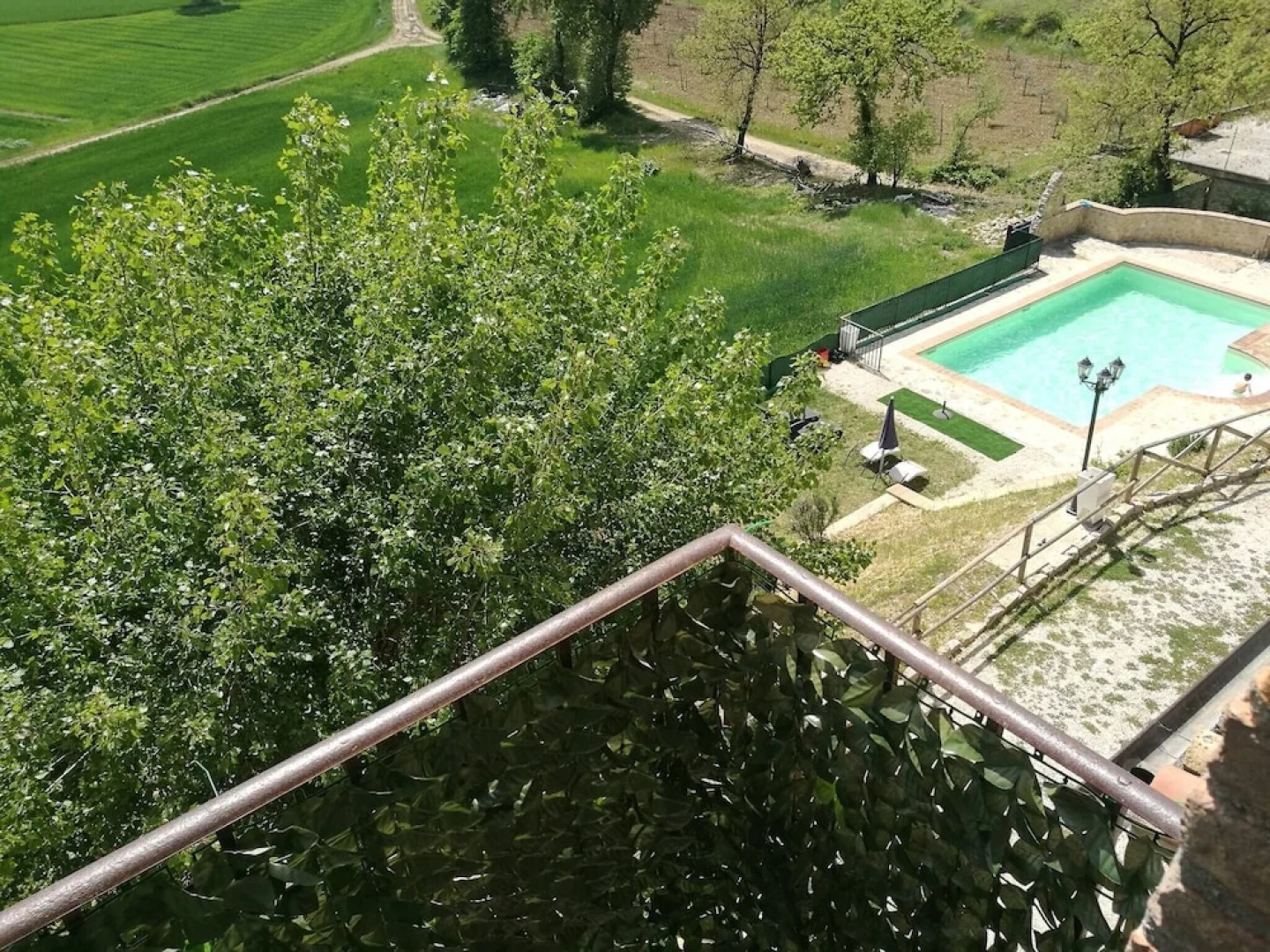 Portion of a Farmhouse With 30 Beds - 4 Apartments and 2 Rooms