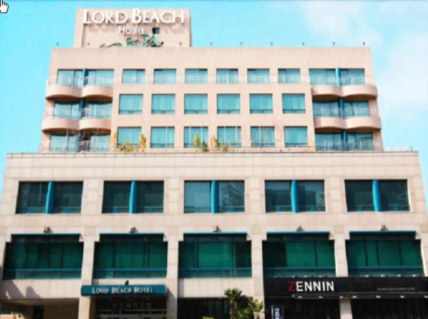 Lord Beach Hotel