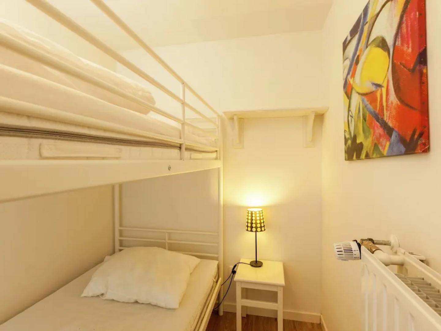 Spacious Chalet with Fenced Garden in Forest in Vieuxville