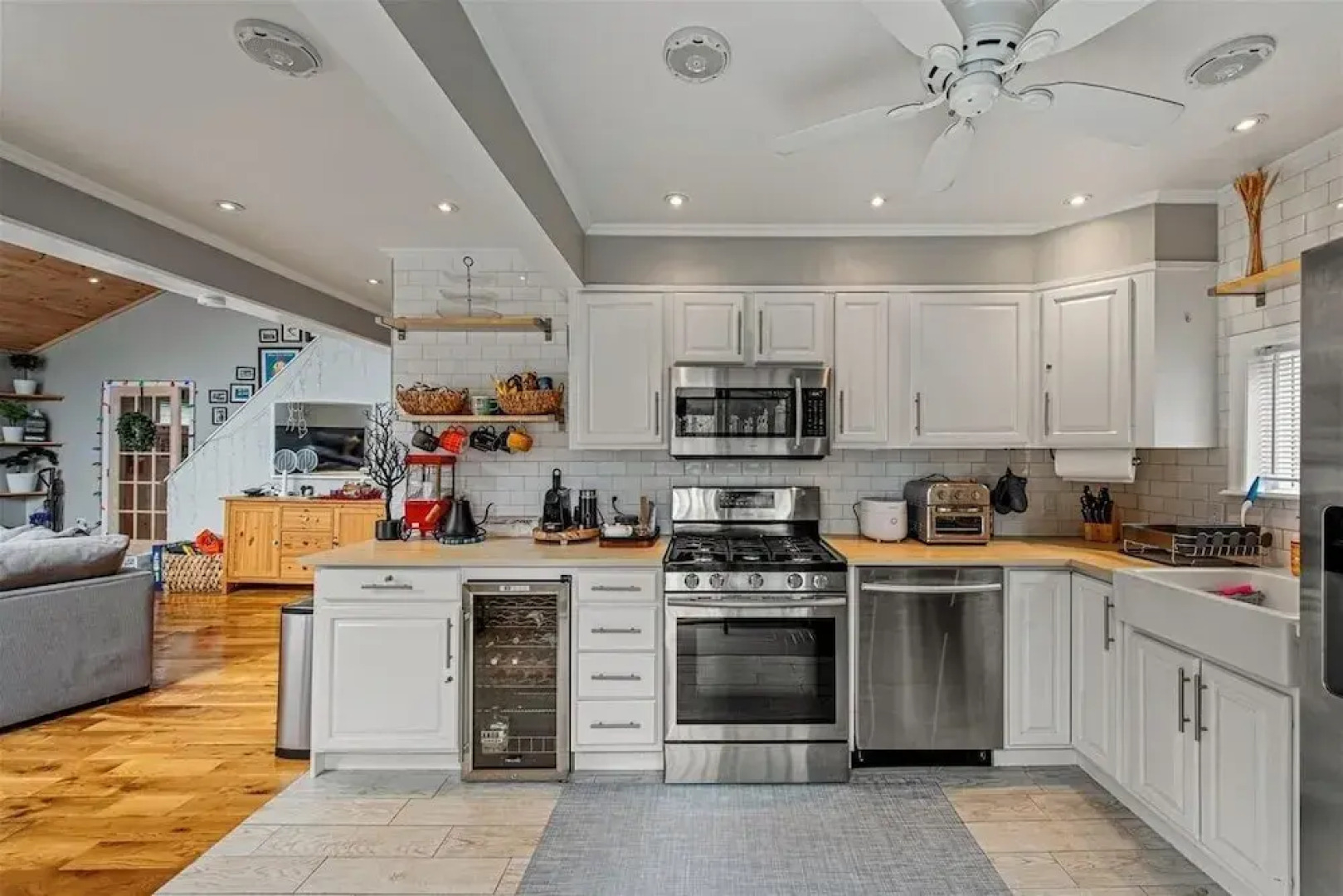 Pocono Scandinavian Cottage 2 Bedroom Cottage by RedAwning