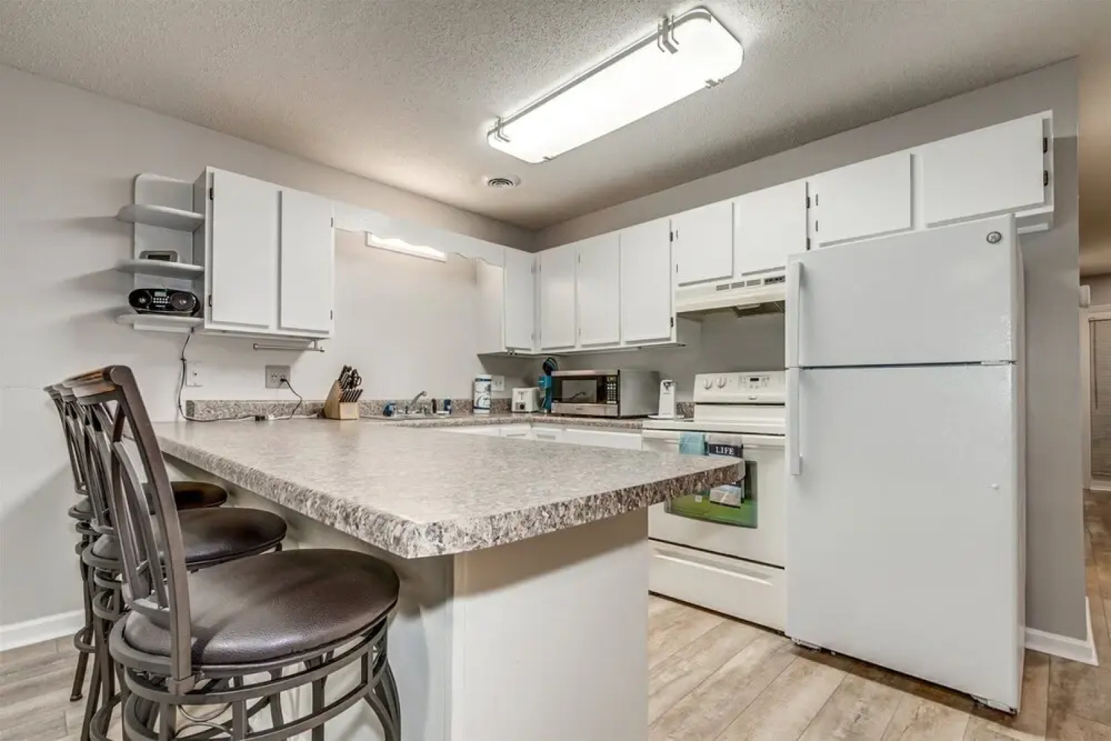 Golf Colony Resort 11-k