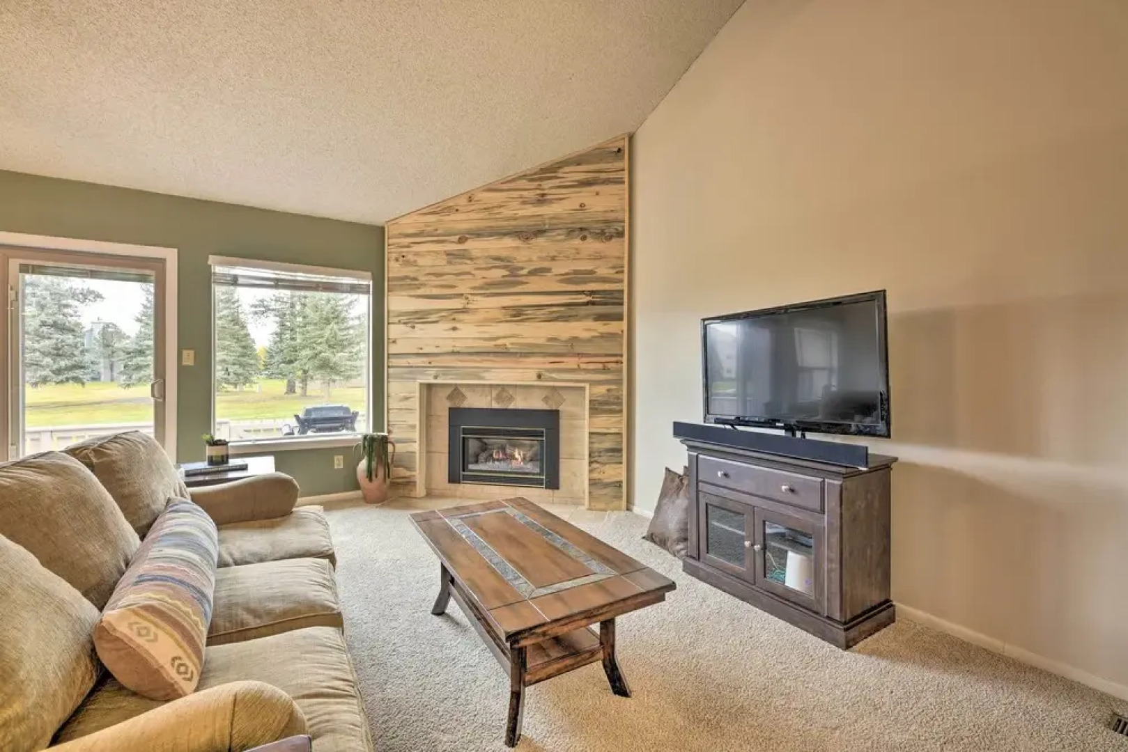 Pagosa Springs Townhome w/ Mountain Views!