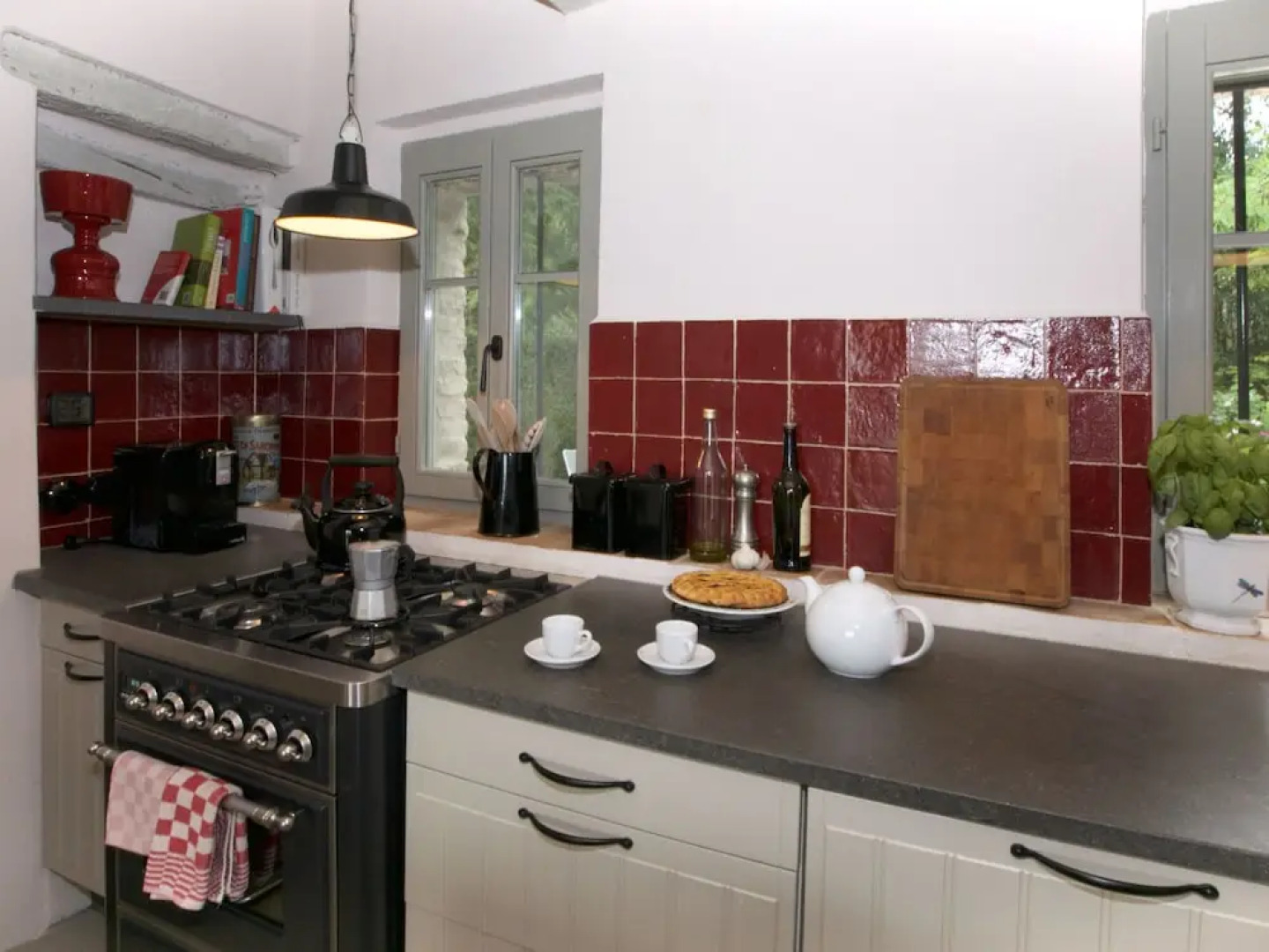 Spacious Mansion in Corinaldo with Barbecue