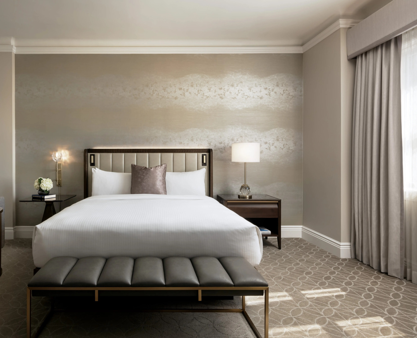 Fairmont Hotel Macdonald