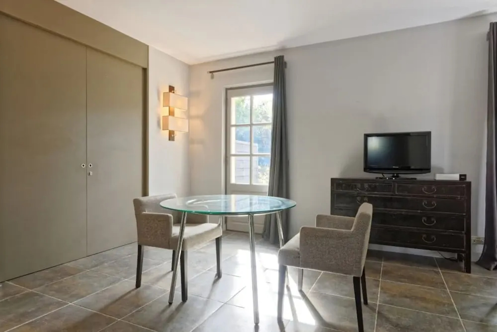 Debussy Private Apartment Privé