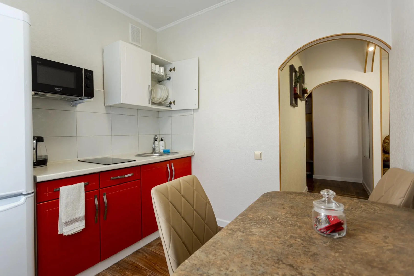 Апартаменты на проспекте Бардина