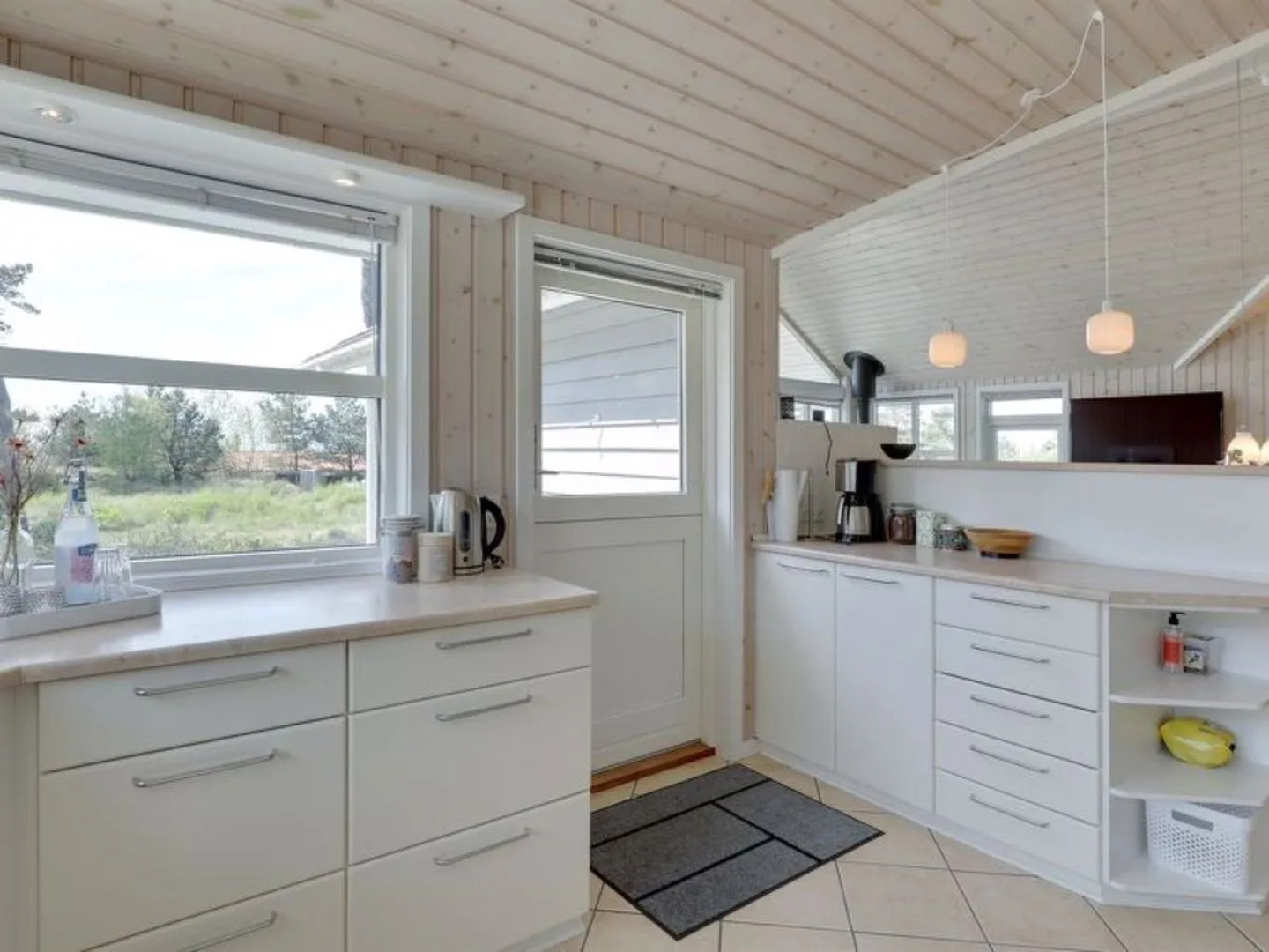 "Roze" - 150m from the sea in Bornholm