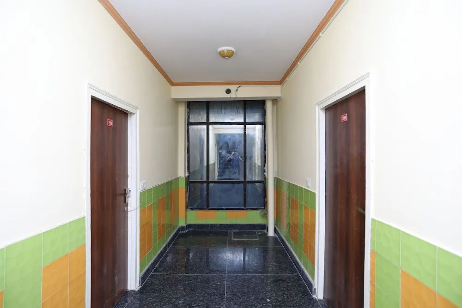 OYO 19804 Hotel Geet International