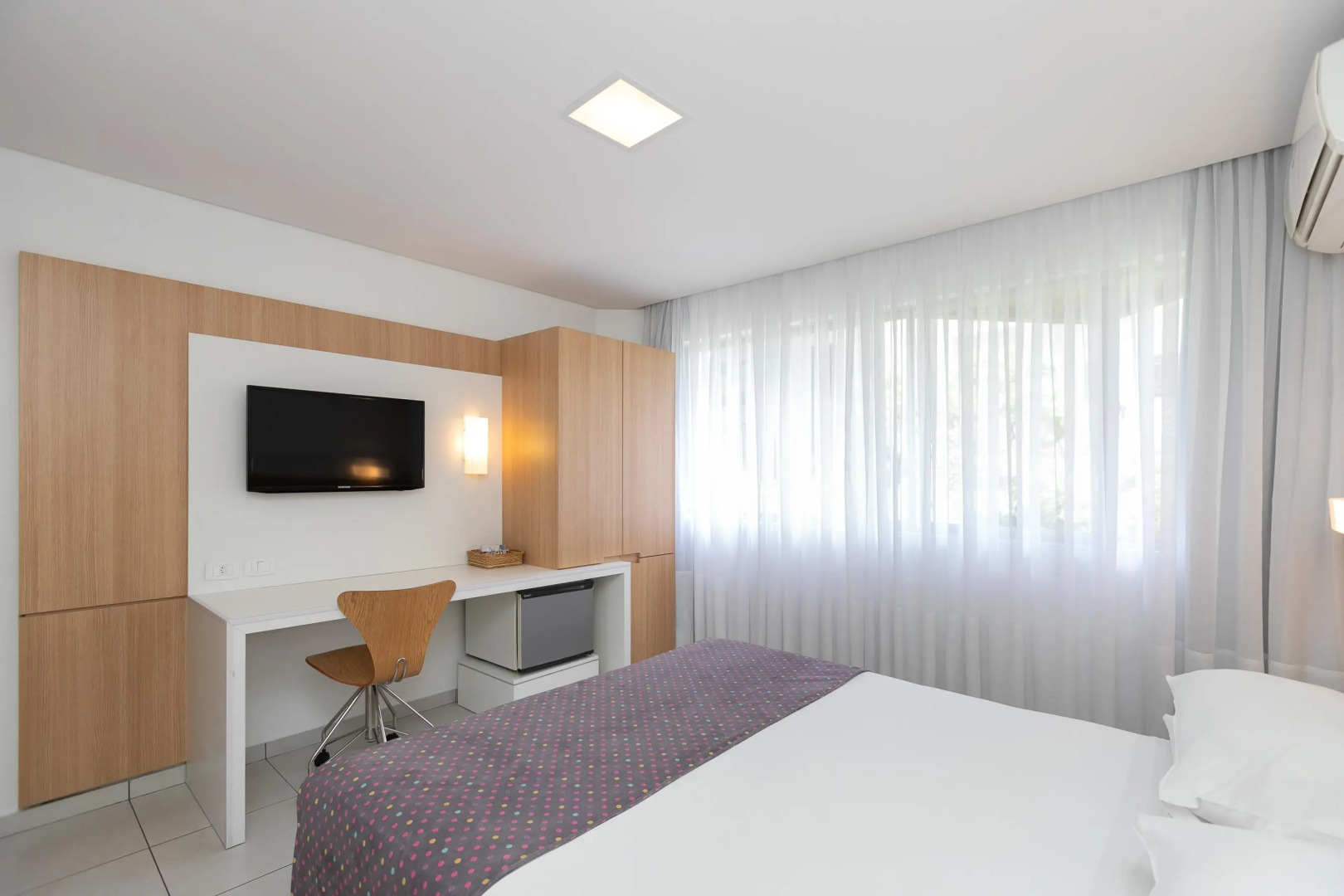 Saint Emilion by Atlantica