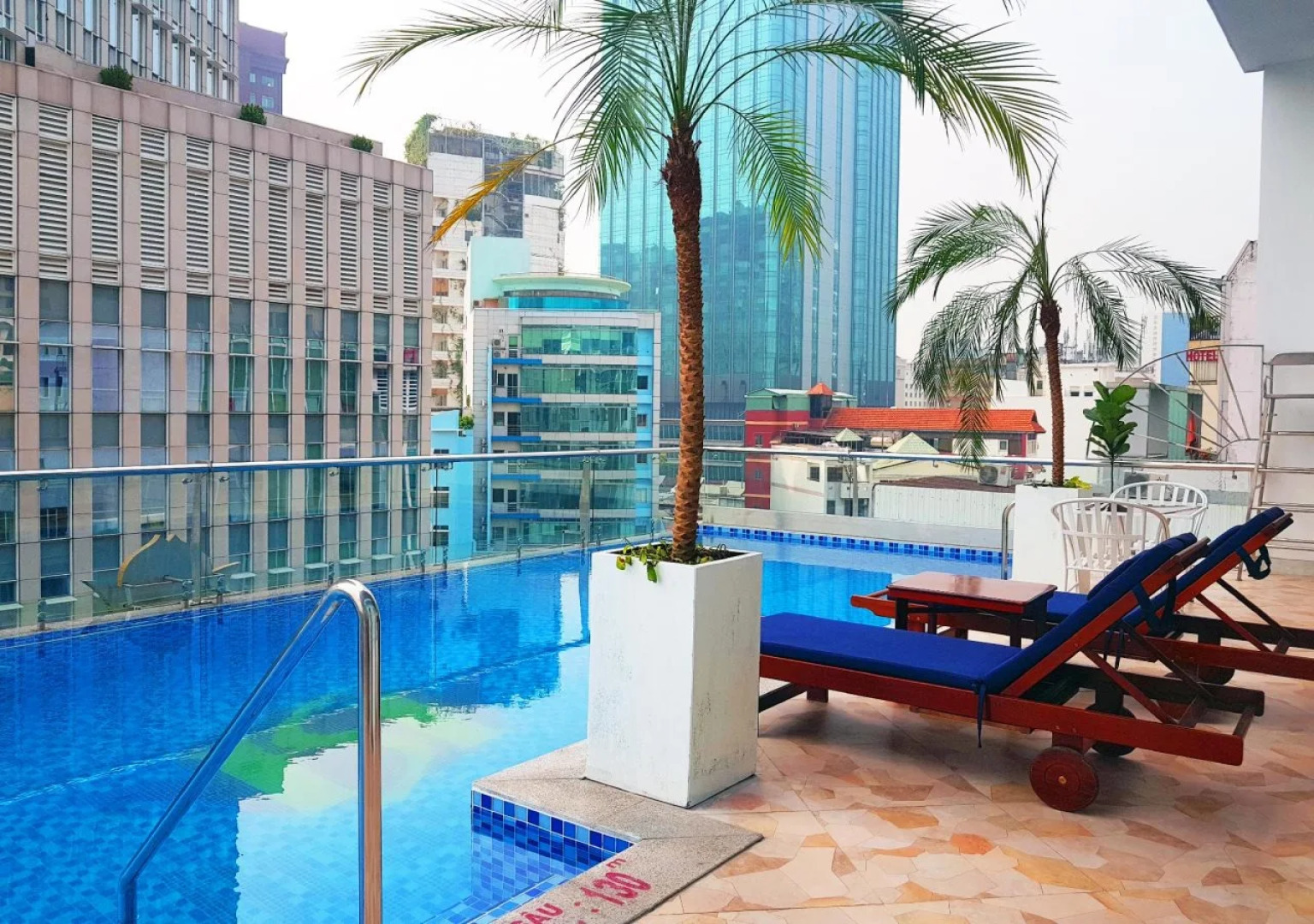 Huong Sen Annex Hotel