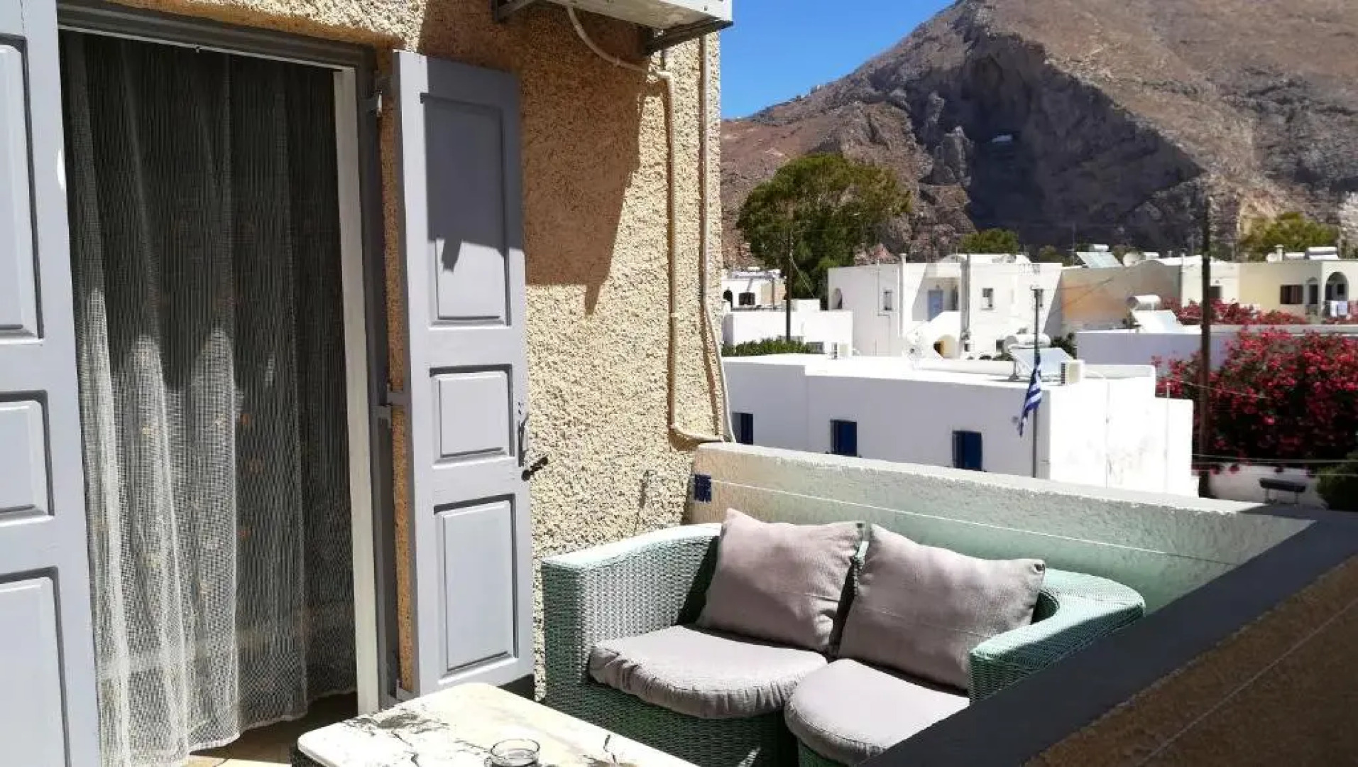 The Best Studios & Rooms