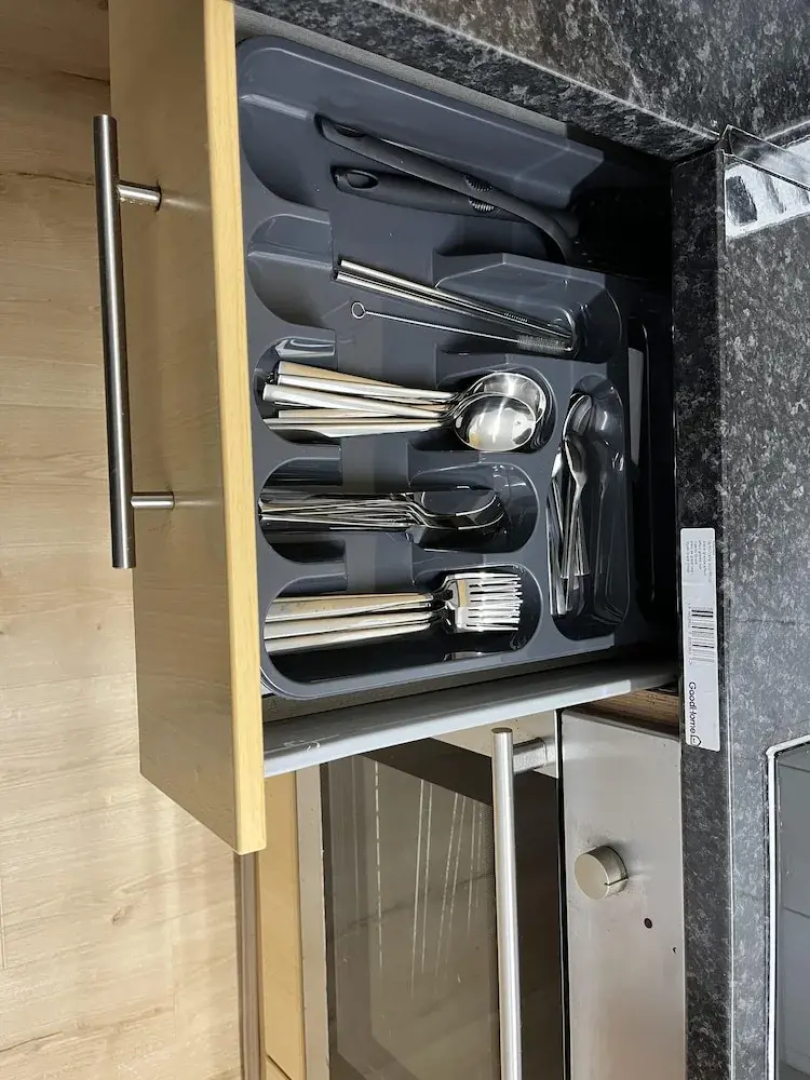 Hive Stays, Sleeps 3, Free Parking, Wifi, Smart Tv