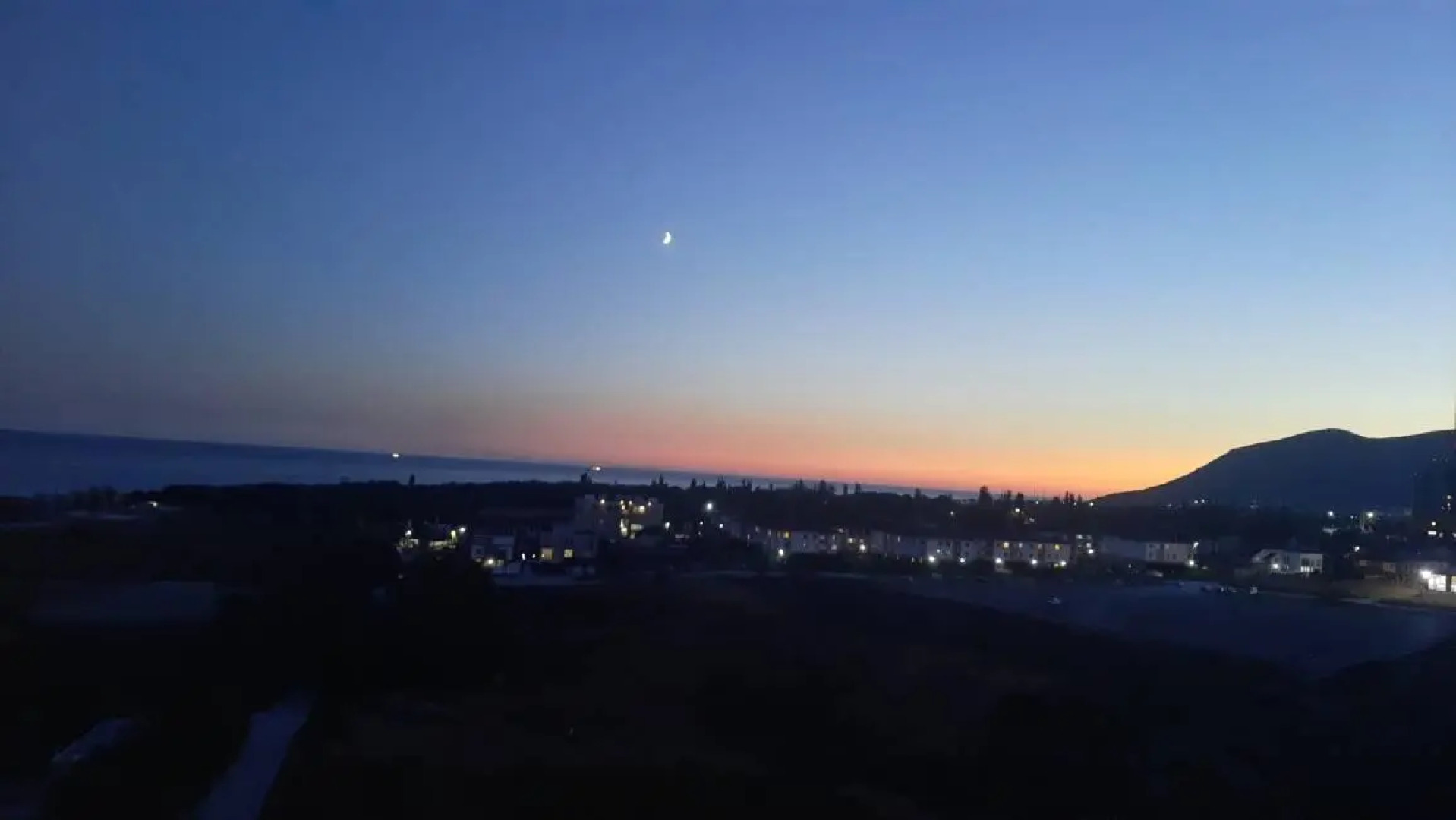 Апартаменты на бульваре имени Дмитрия Шостаковича 10