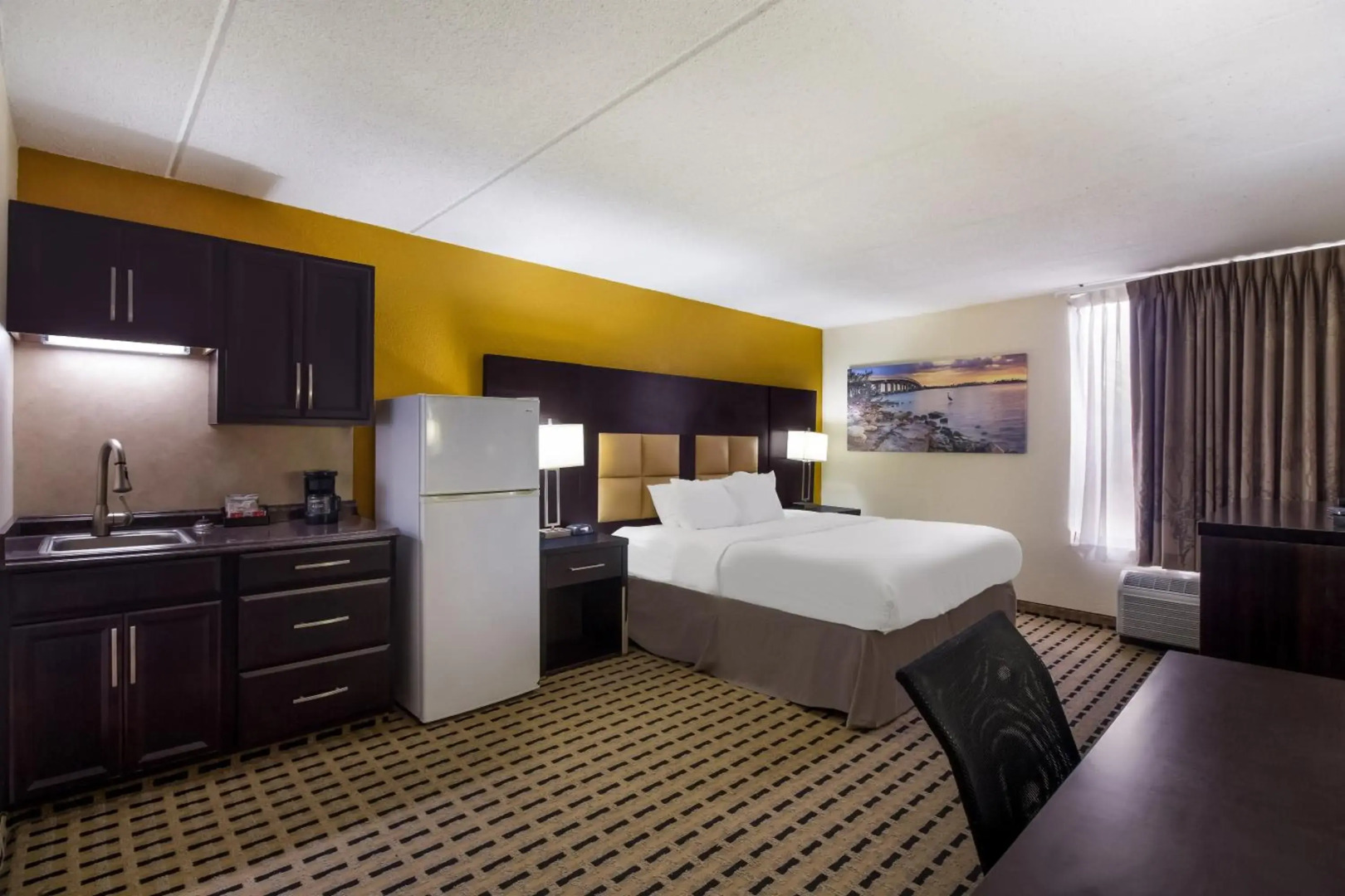 Clarion Pointe Lake Jackson - Clute