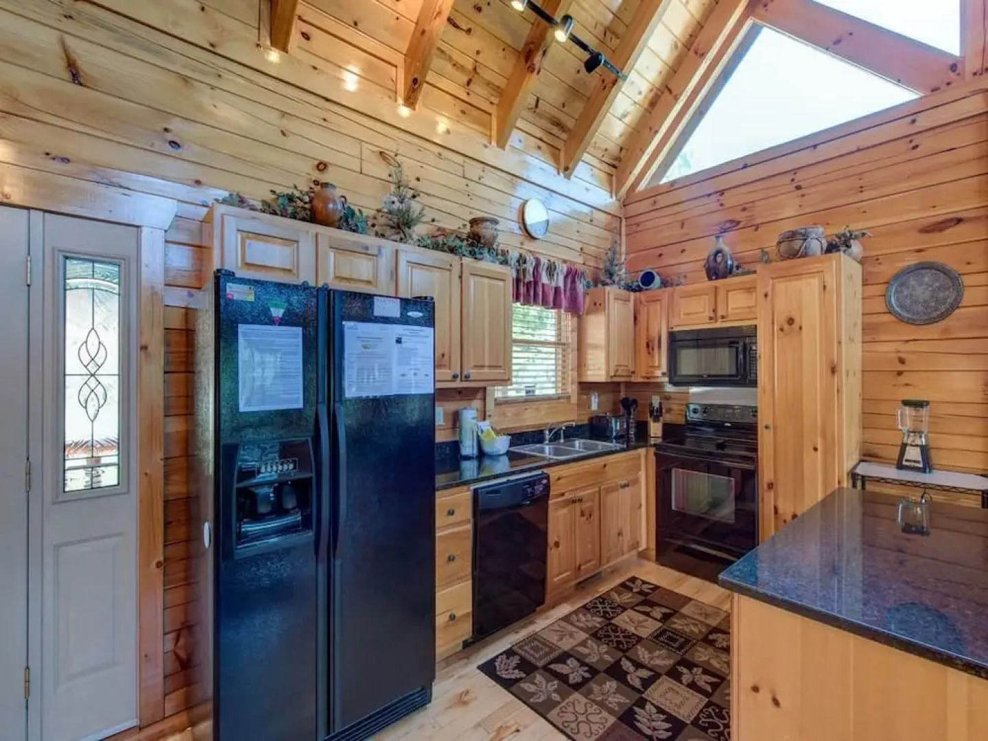 Smoky Ridge View - Three Bedroom Cabin