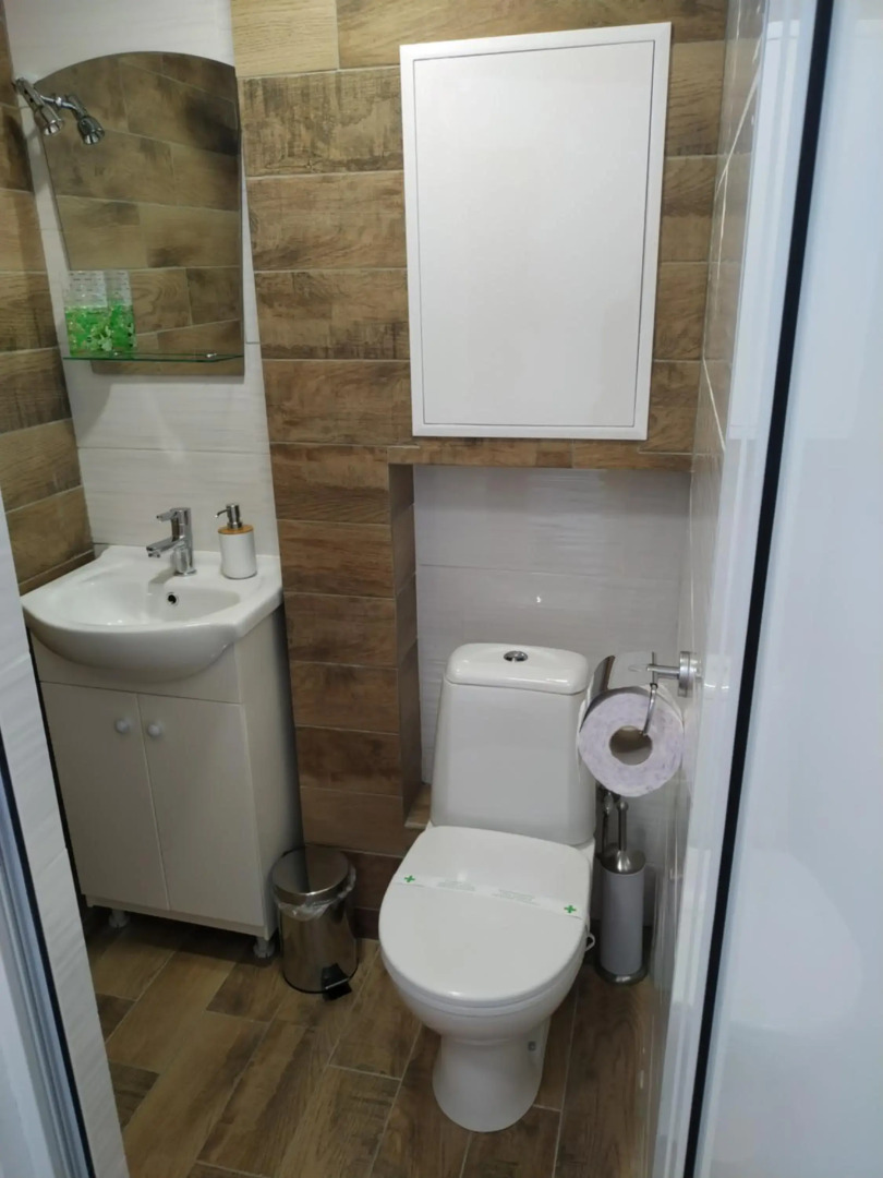 Top Center Nice View Studio