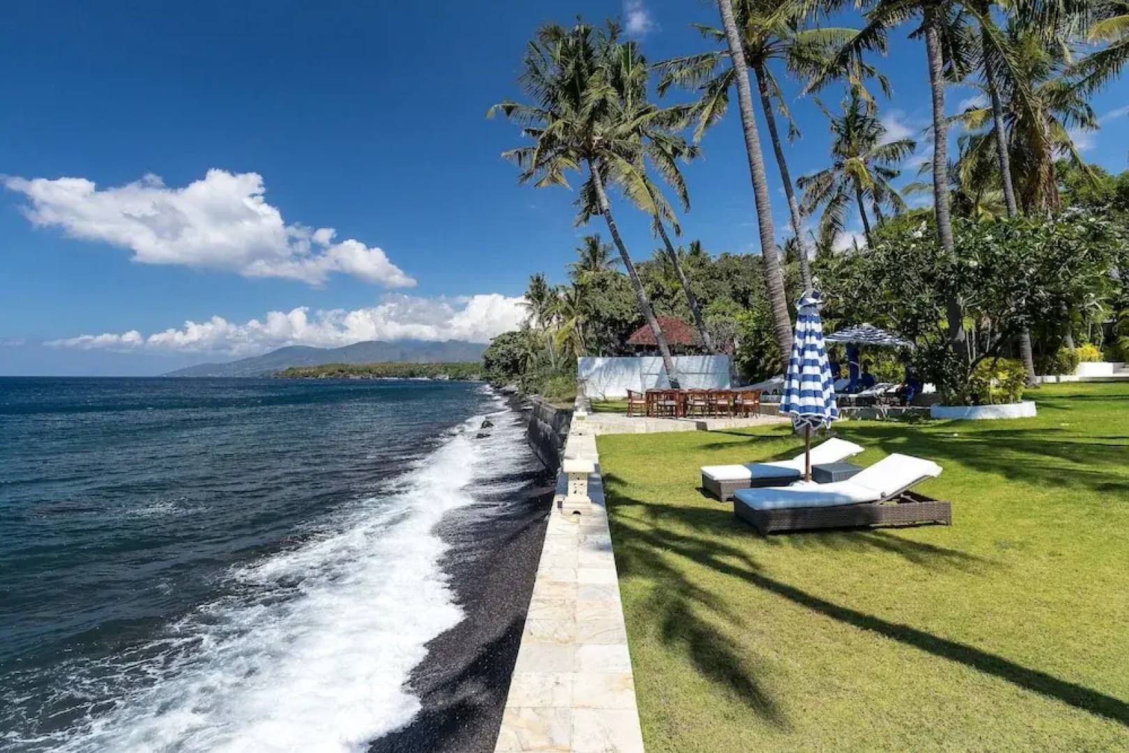 Kanna Seafront Estate