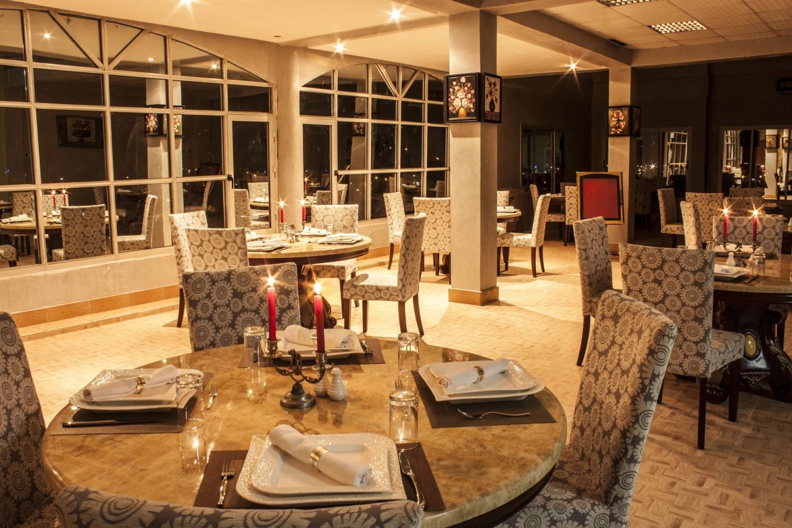 Royal Suites