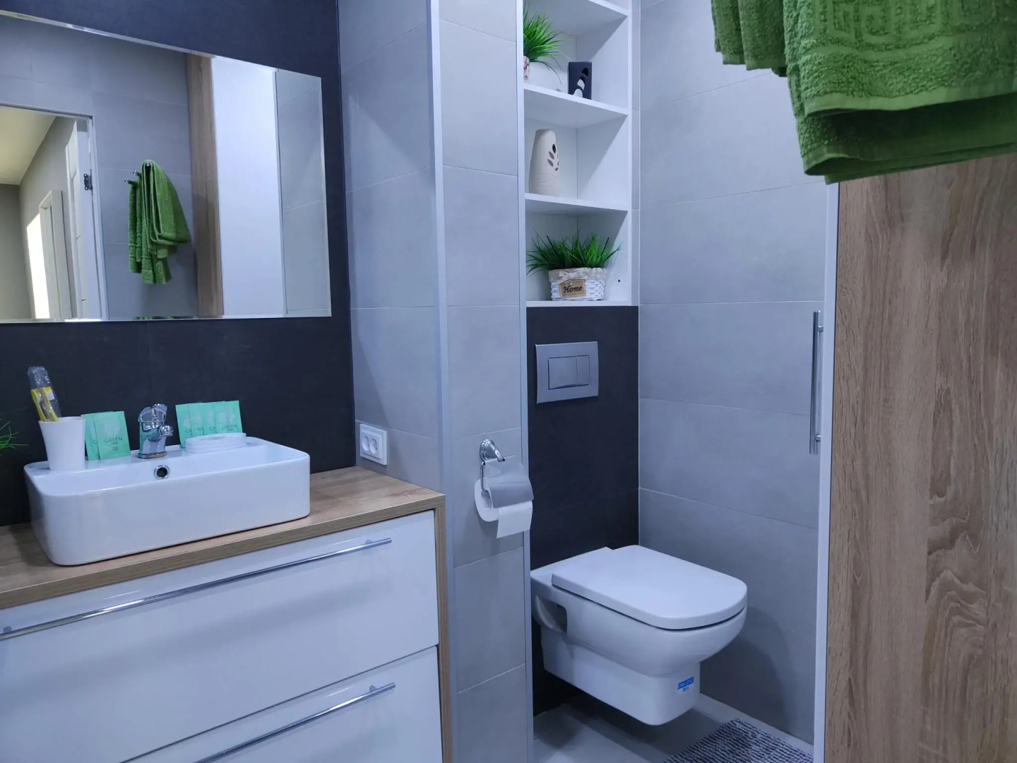 Апартаменты на улице Клавы Нечаевой 1