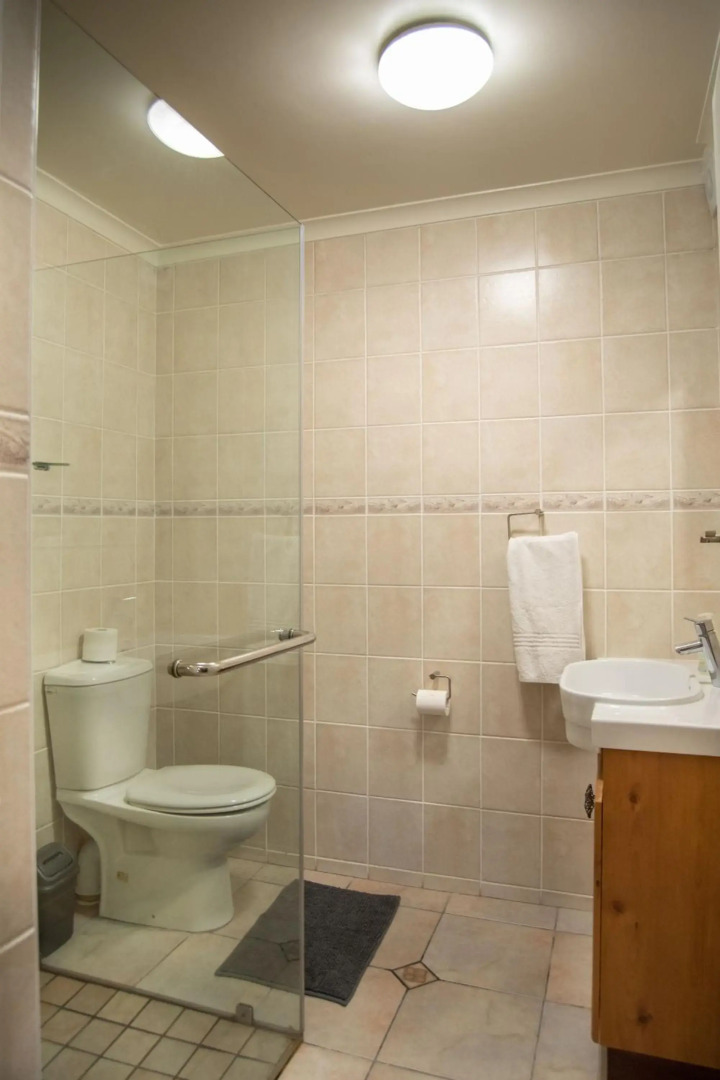 Great White Shark Accommodation