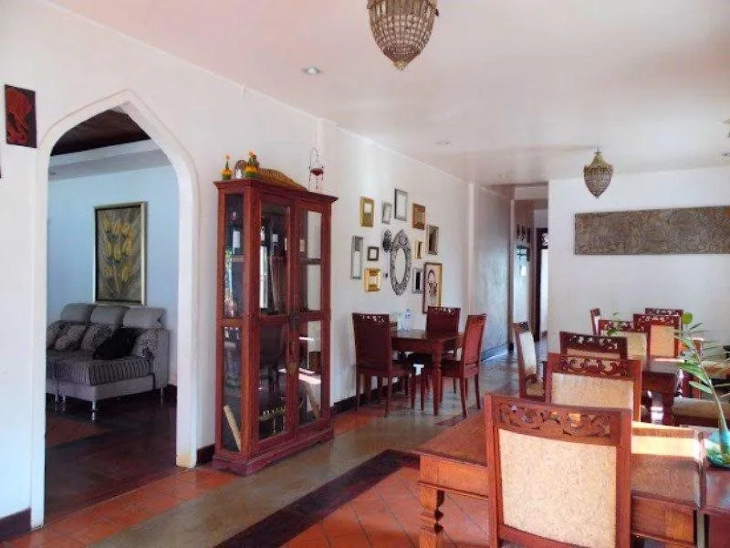 Arissara House Boutique Hotel