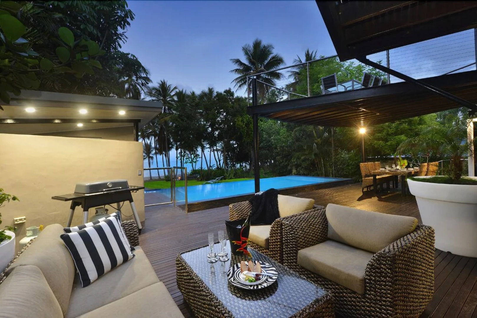 Absolute on Newell Luxury Beach House