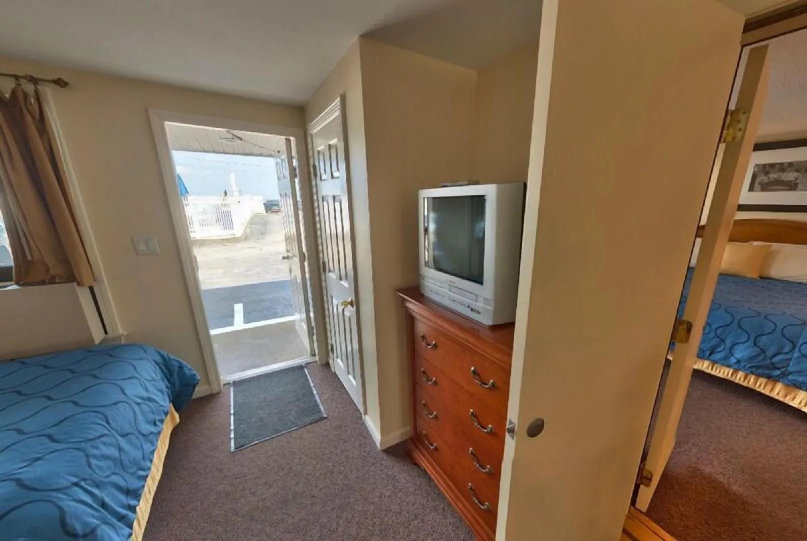 Sands by the Sea Motel